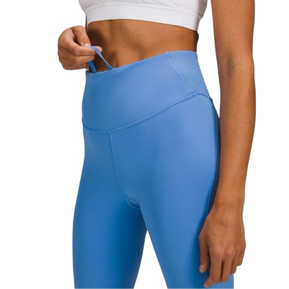 Lululemon High-Rise leggings - Picture 2 of 10